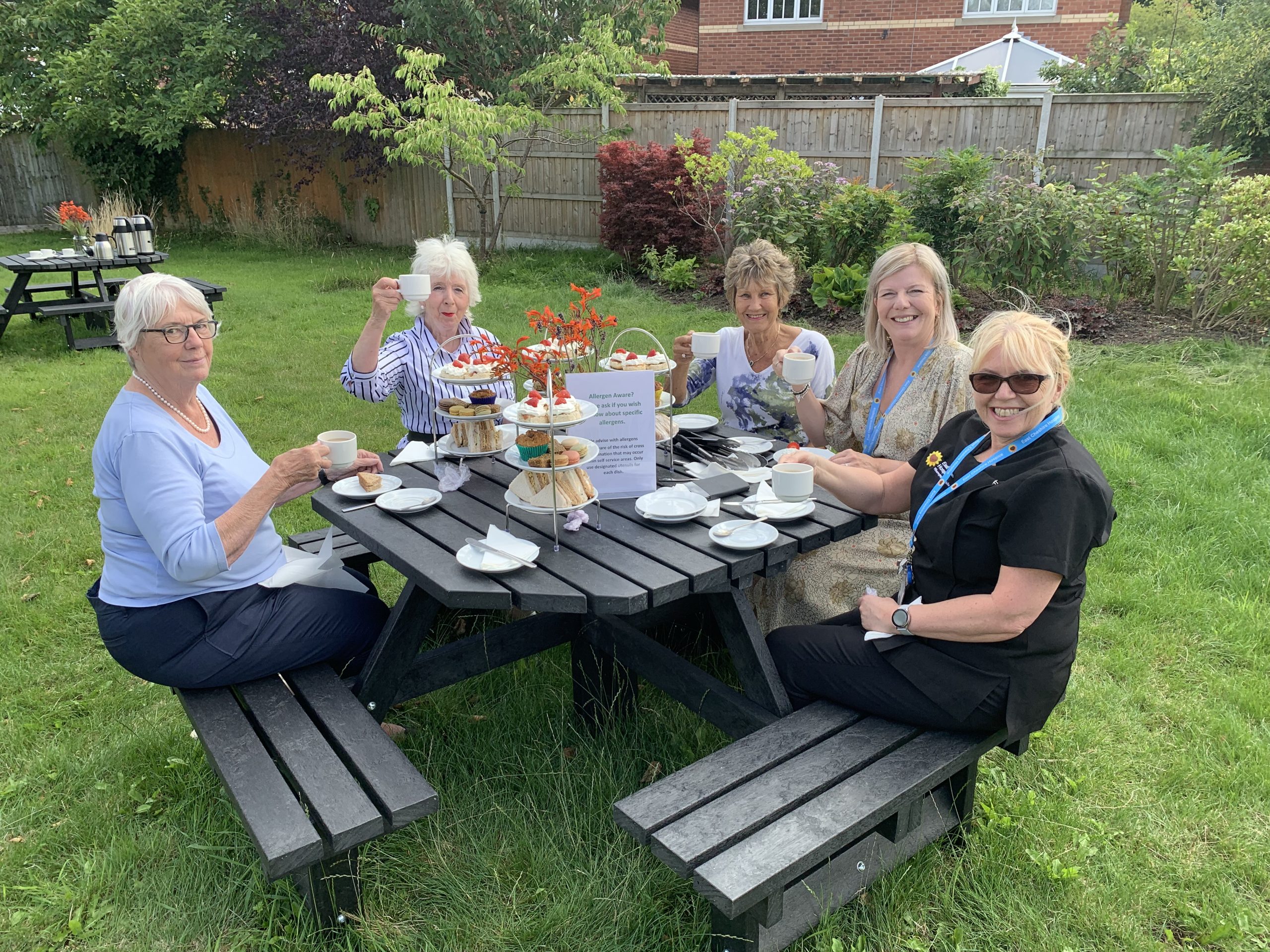 Generous gift of picnic benches for the Hospice