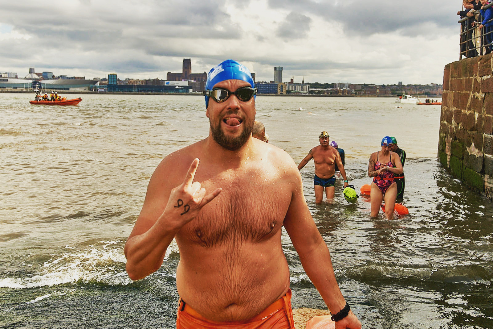 Rick Pulvertaft swims the English Channel