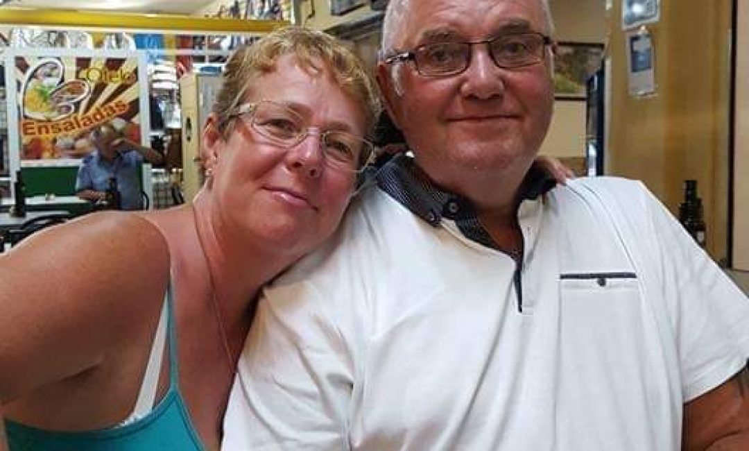 June-and-Barry-Oldfield-on-holiday-picture