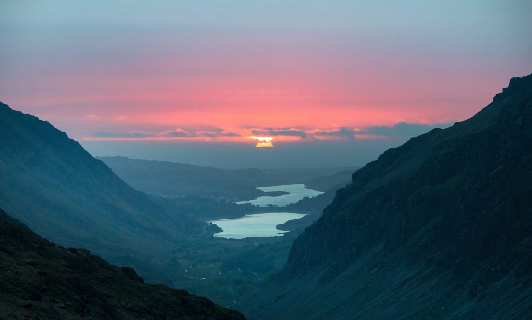 Snowdon_Trek-Sunrise-scaled