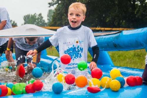 ECH-Splash-Out-183